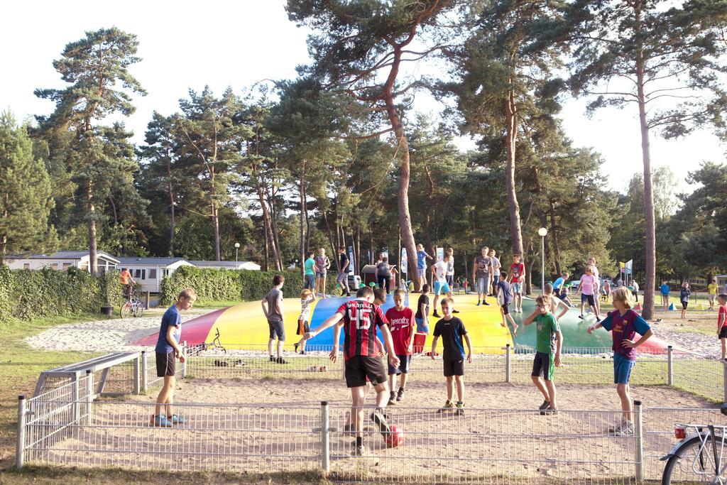 Oostappen Vakantiepark Zilverstrand Mol Exteriör bild
